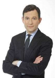 Dan Harris, who plays the role of interviewer in Ten Percent Happier